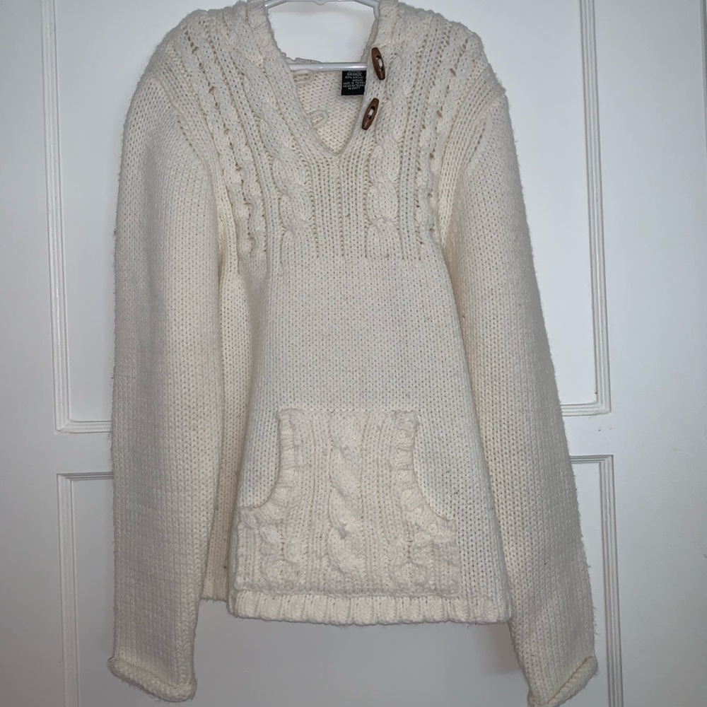 NEW White/Ivory sweater